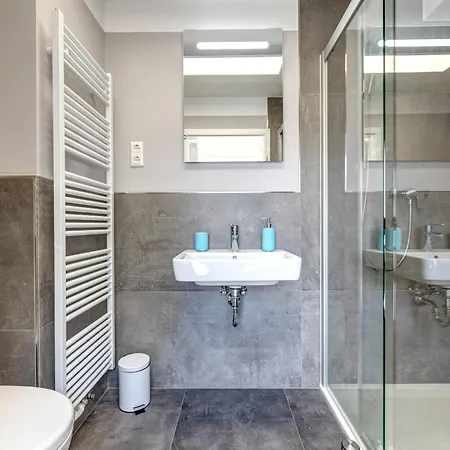 Naehe Zollverein * إسن